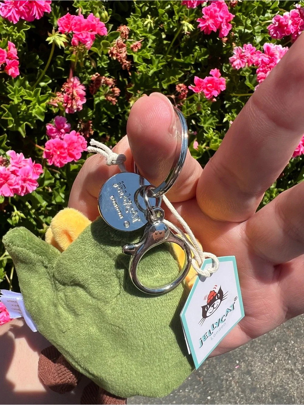 SUNFLOWER PLUSH KEYCHAIN - Picture 4 of 6